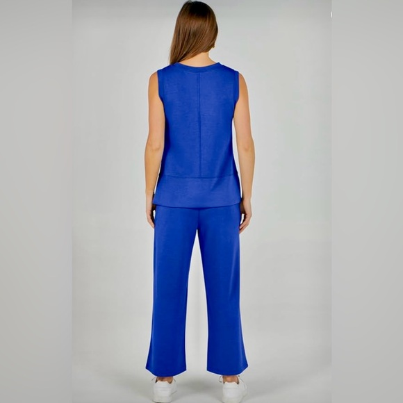 Vibrant royal blue 2 piece summer travel set sleeveless wide leg - Picture 2 of 2